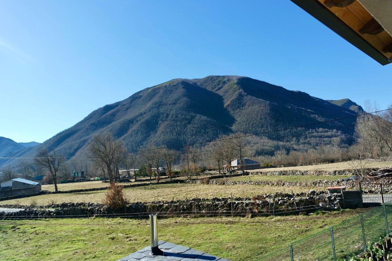 El Parreiro Vut-Le-610 Duplex Www Furmumecha Com Villa Villablino Dış mekan fotoğraf